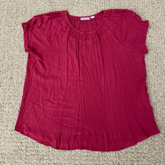 Women’s Short Sleeve Top - Picture 7 of 8